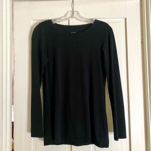 Top by JJill. Never wears out. Black